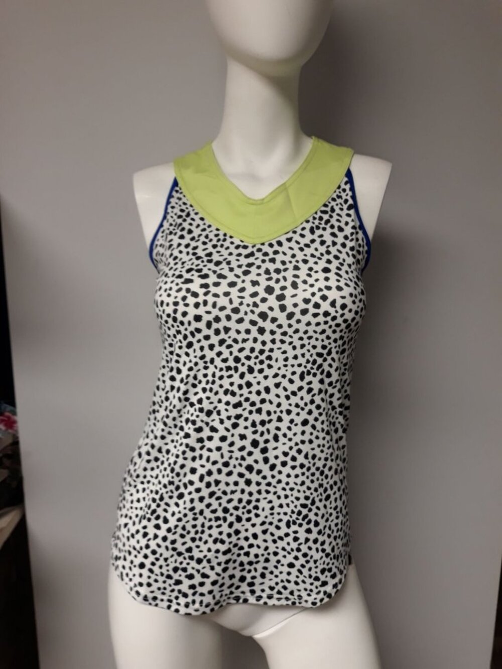 Jofit Women's Golf Shirt Multi- Colored Size XXS NEW WITHOUT TAGS!
